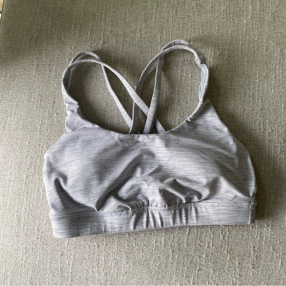 Lululemon energy bra in size 6
